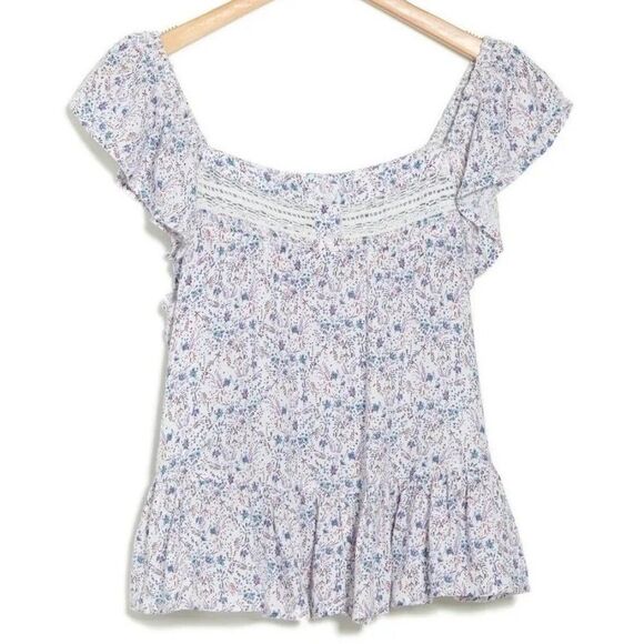 Lucky Brand Phoebe Crochet Trim Top L Flutter Sleeves White & Lilac Floral NEW - Picture 3 of 7